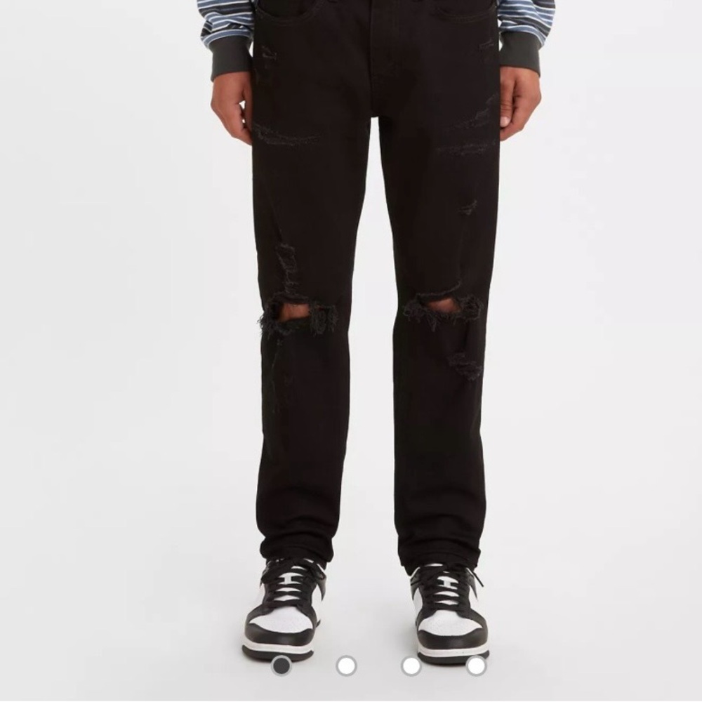 Levis Athletic slim fit.